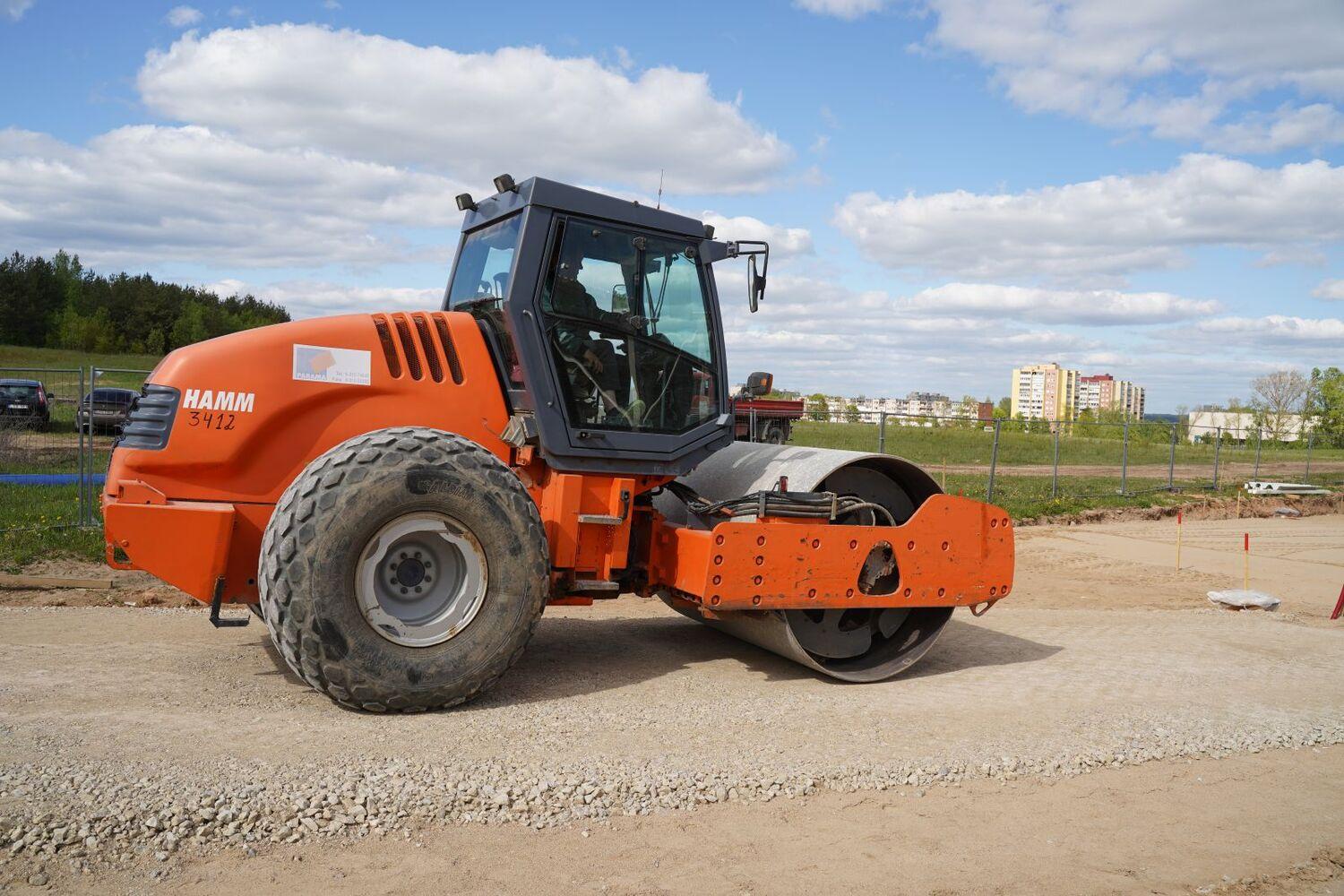 Xe lu Hamm HC3412 đầm nền đường