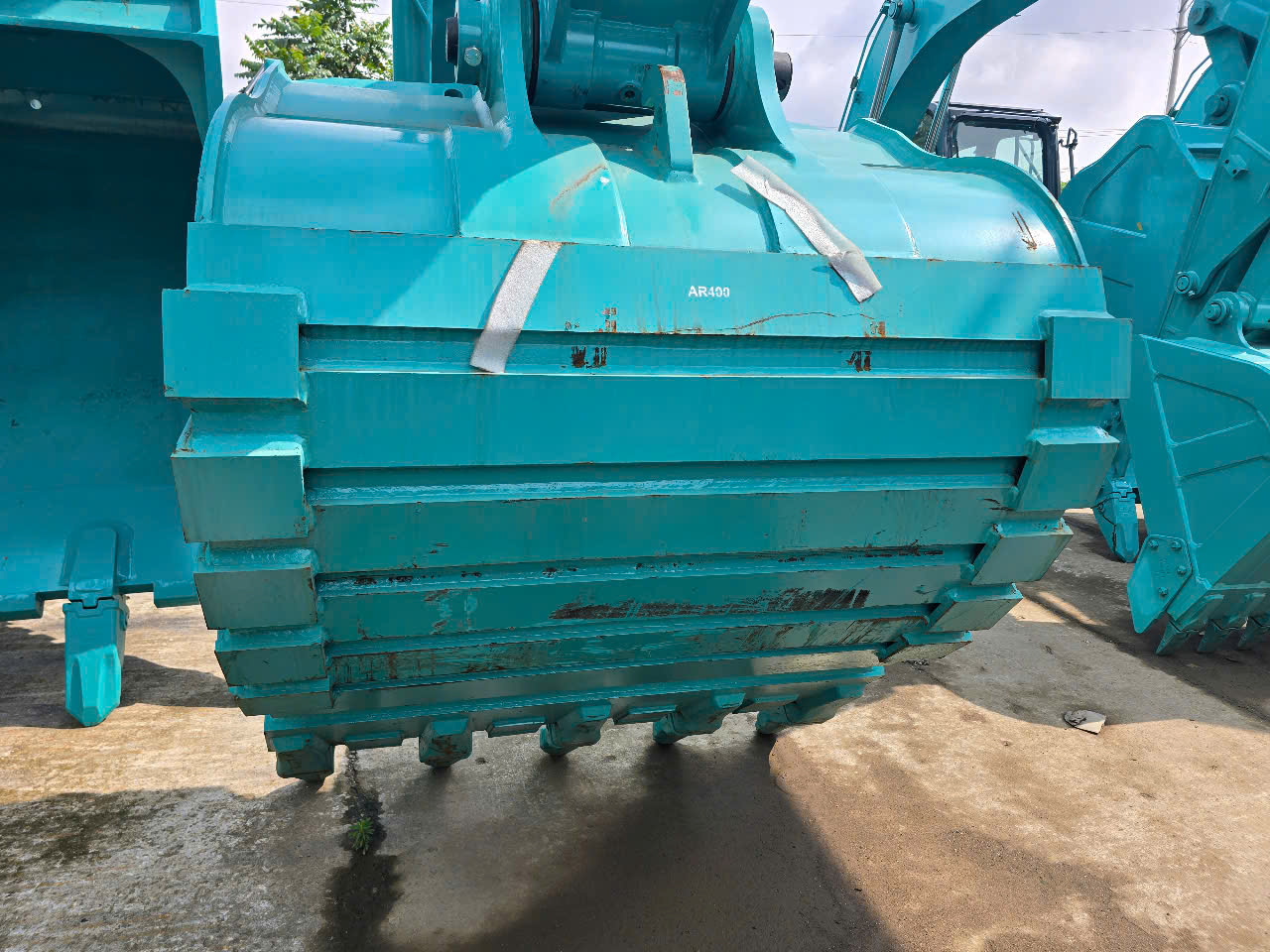 Gầu máy xúc kobelco sk520xdlc-10 mới 100%