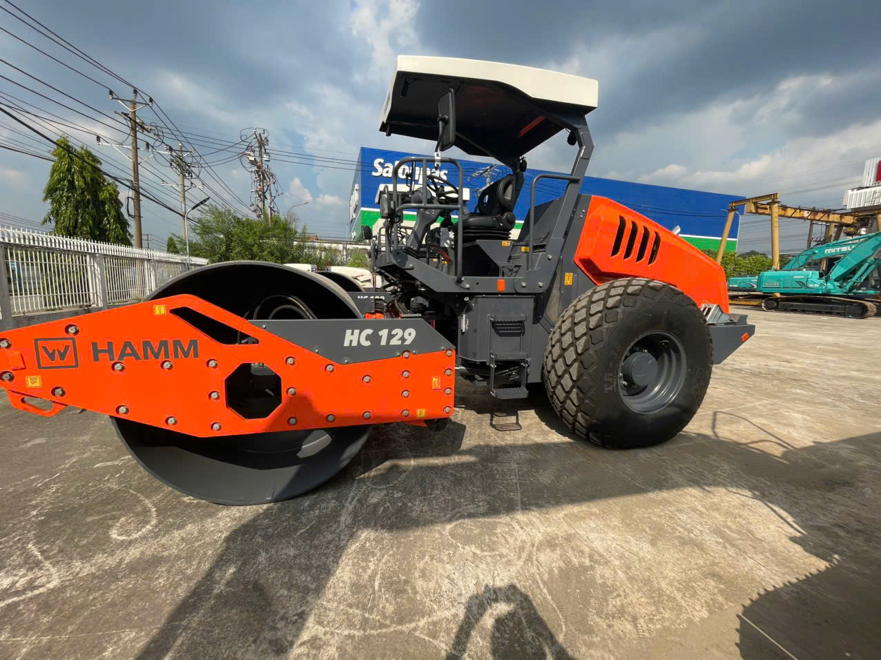 Lu rung HAMM HC129 12 tấn